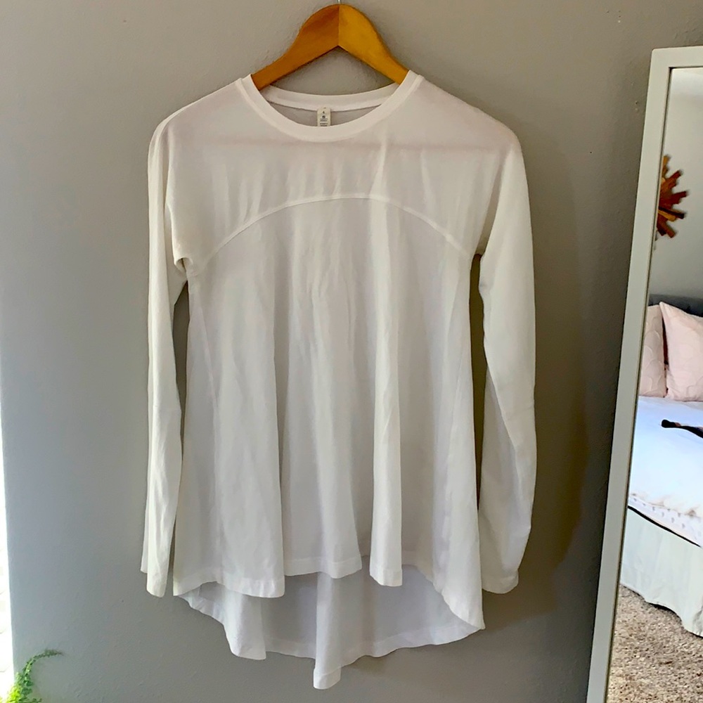 Lululemon flowy white long sleeve tee